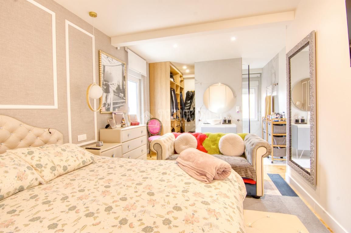 Dormitori de Pis en venda en Santander amb Aire condicionat i Moblat