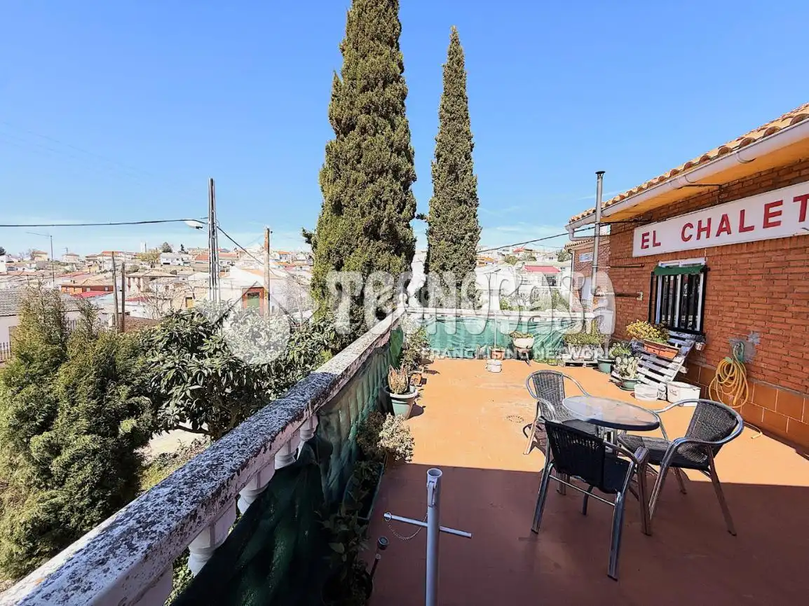 Terraza de Casa o chalet en venta en Torrejoncillo del Rey con Aire acondicionado, Calefacción y Jardín privado