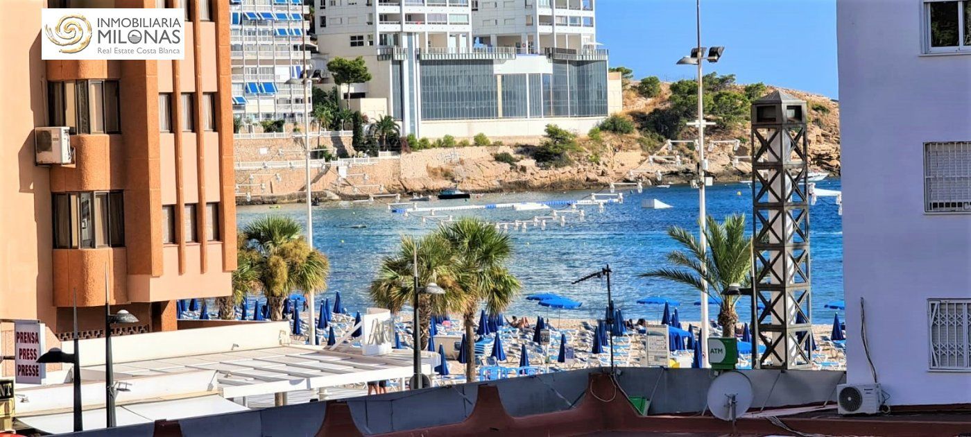 Vista exterior de Apartament en venda en Benidorm amb Aire condicionat i Calefacció