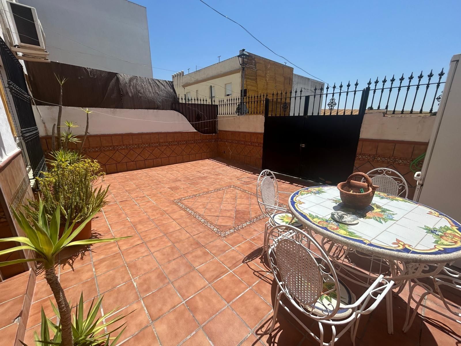 Terrace of House or chalet for sale in Las Cabezas de San Juan  with Private garden