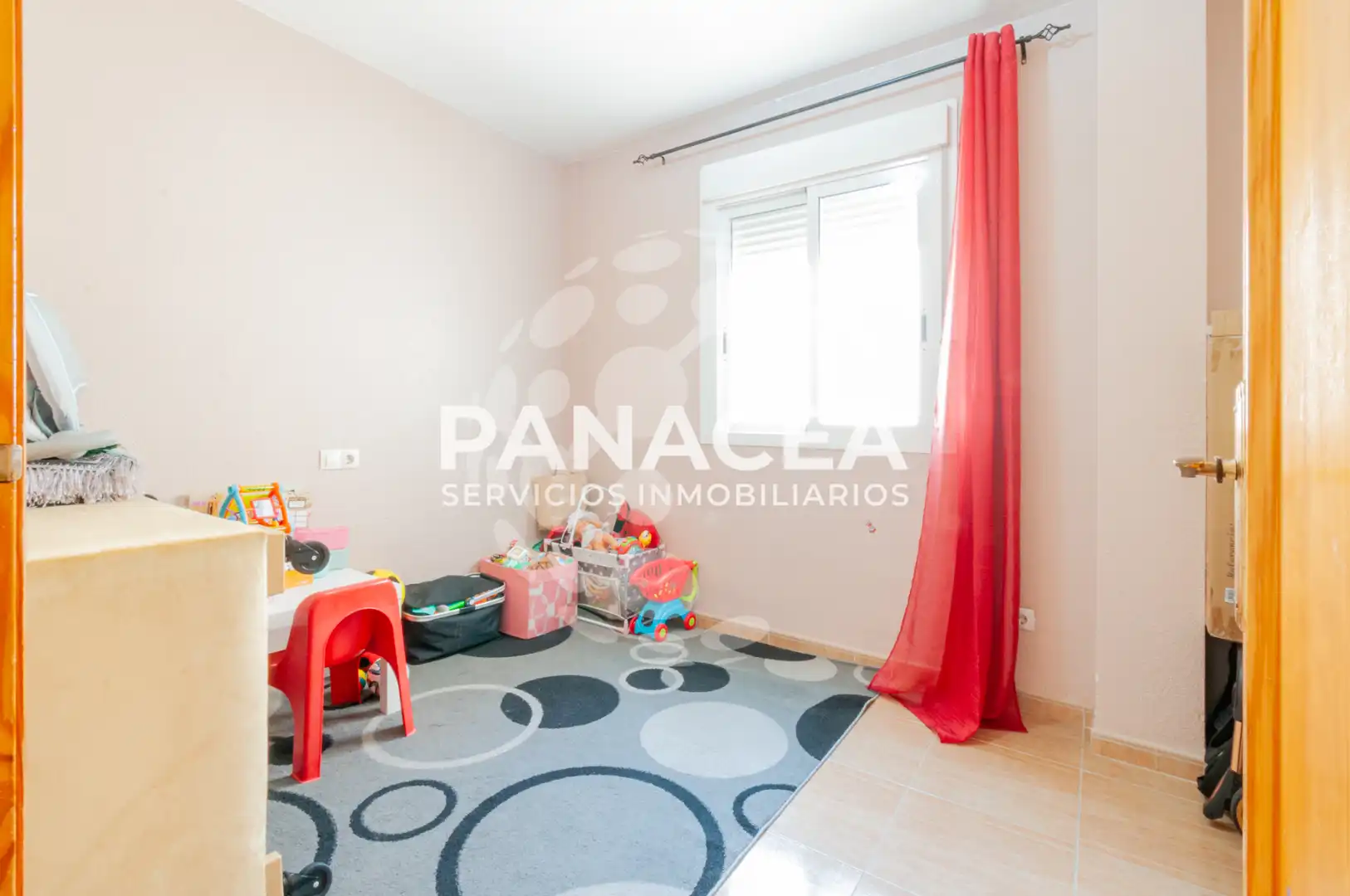 Piso en venta en Vícar con Amueblado, Microondas y TV