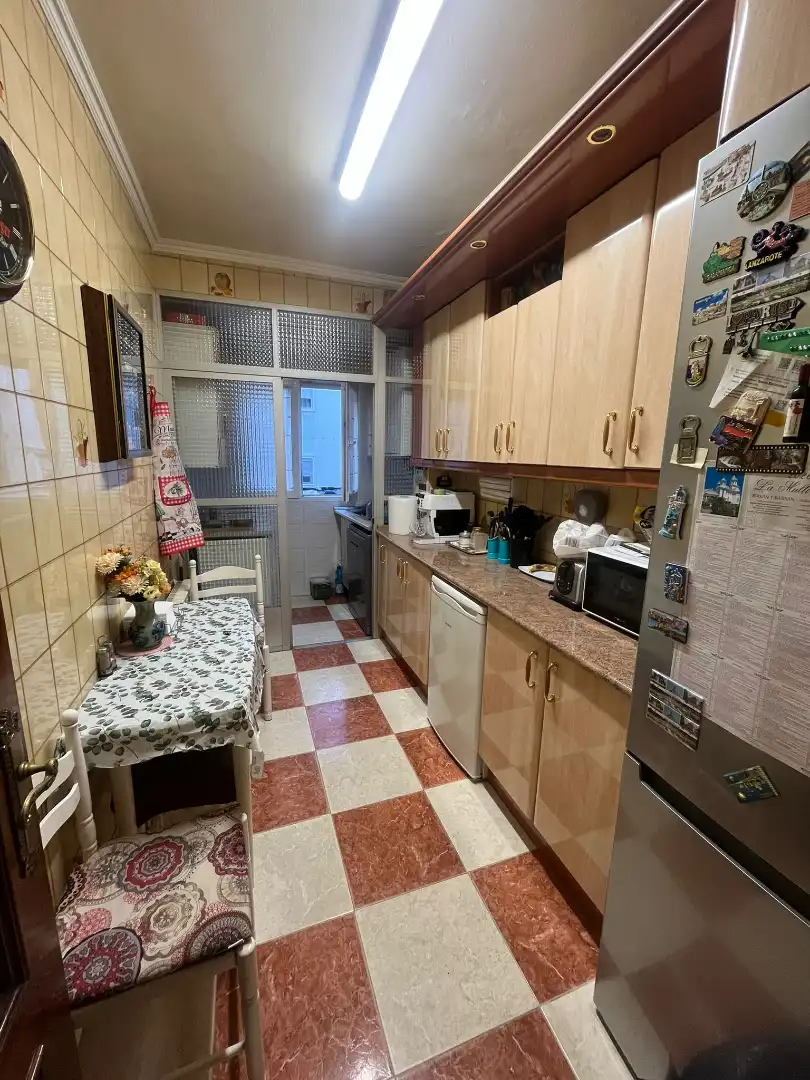 Kitchen of Flat for sale in Aranjuez  with Air Conditioner, Heating and Private garden