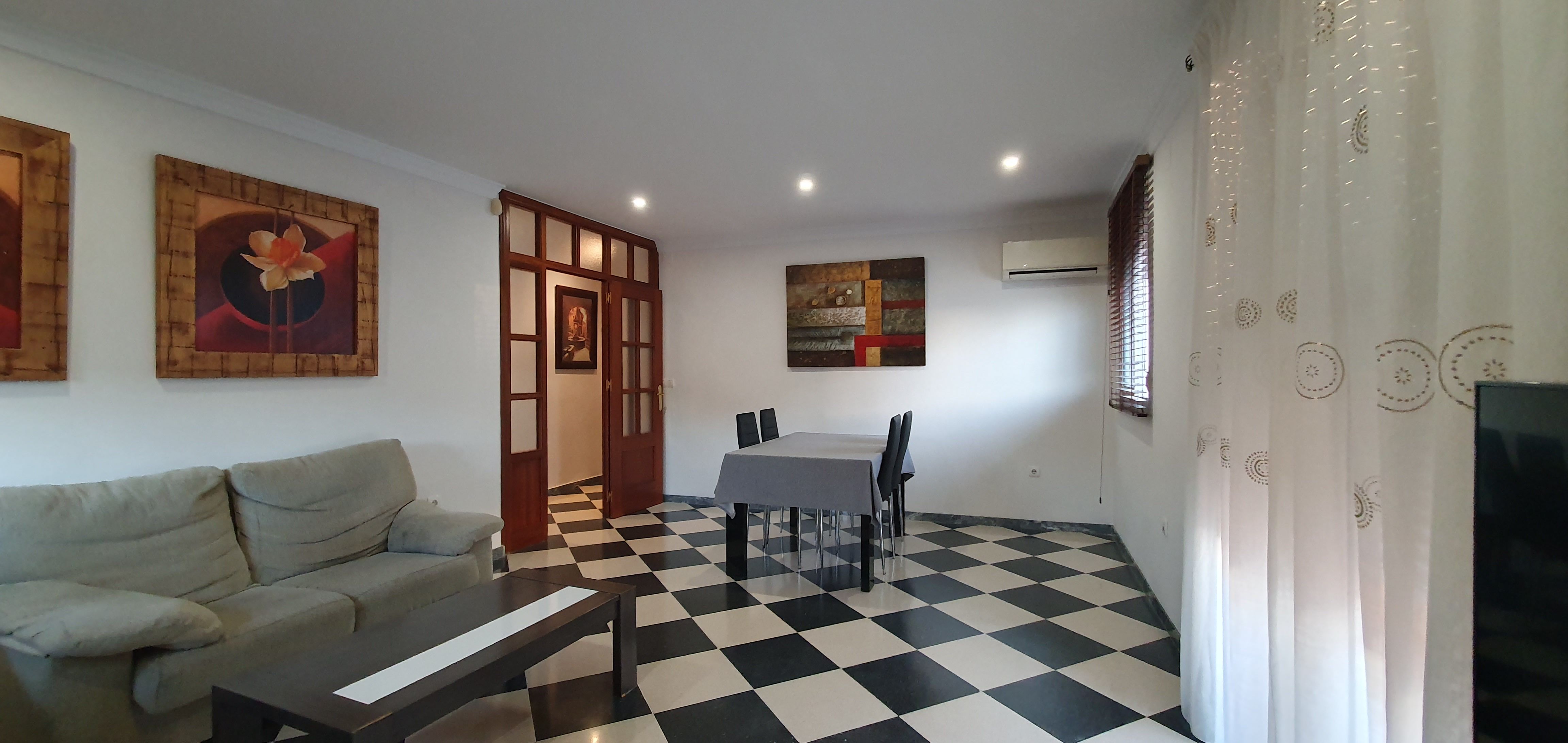 Menjador de Pis en venda en Motril amb Aire condicionat i Balcó