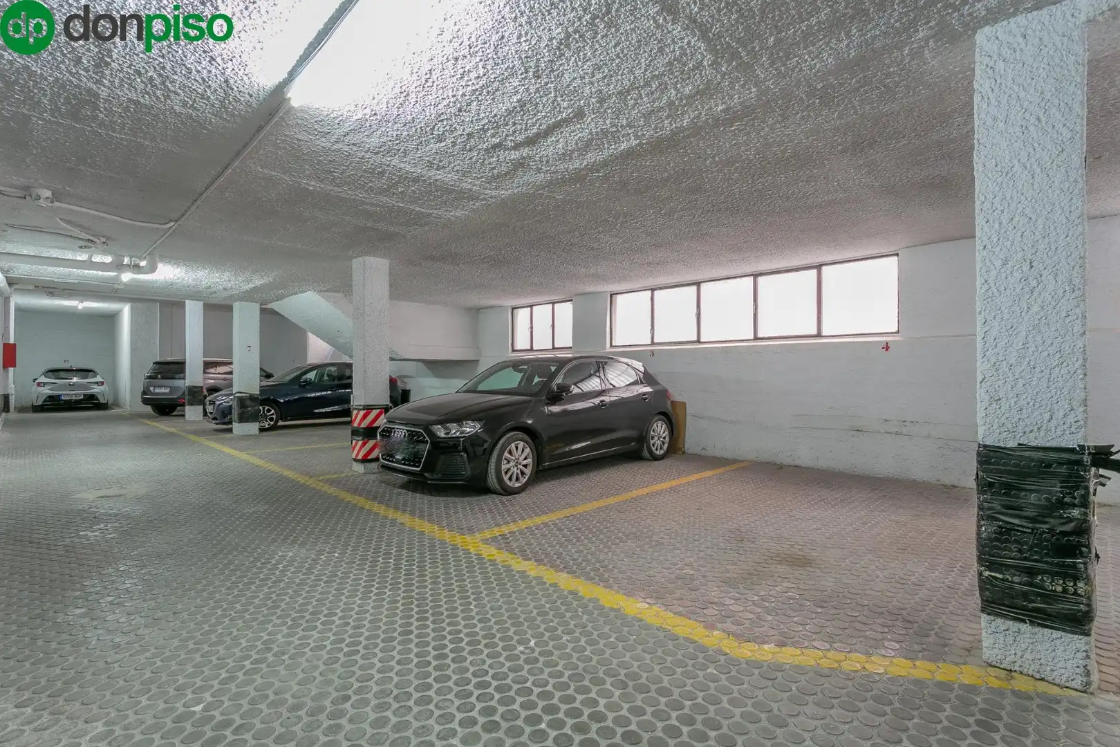 Parking de Trastero en venta en Granada