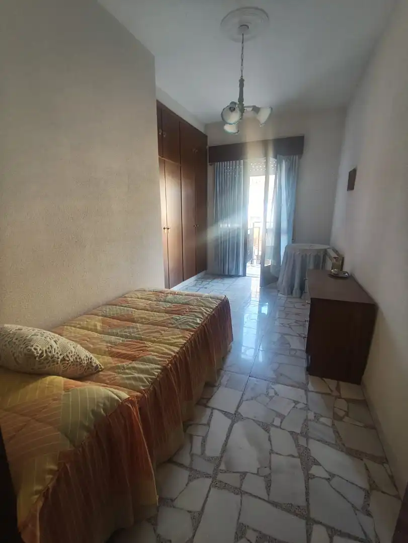 Habitación de Casa adosada en venta en Casarrubios del Monte con Calefacción, Jardín privado y Terraza