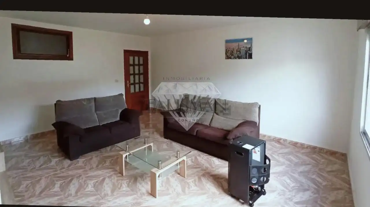Sala d'estar de Pis de lloguer en Vila de Cruces amb Traster i Moblat