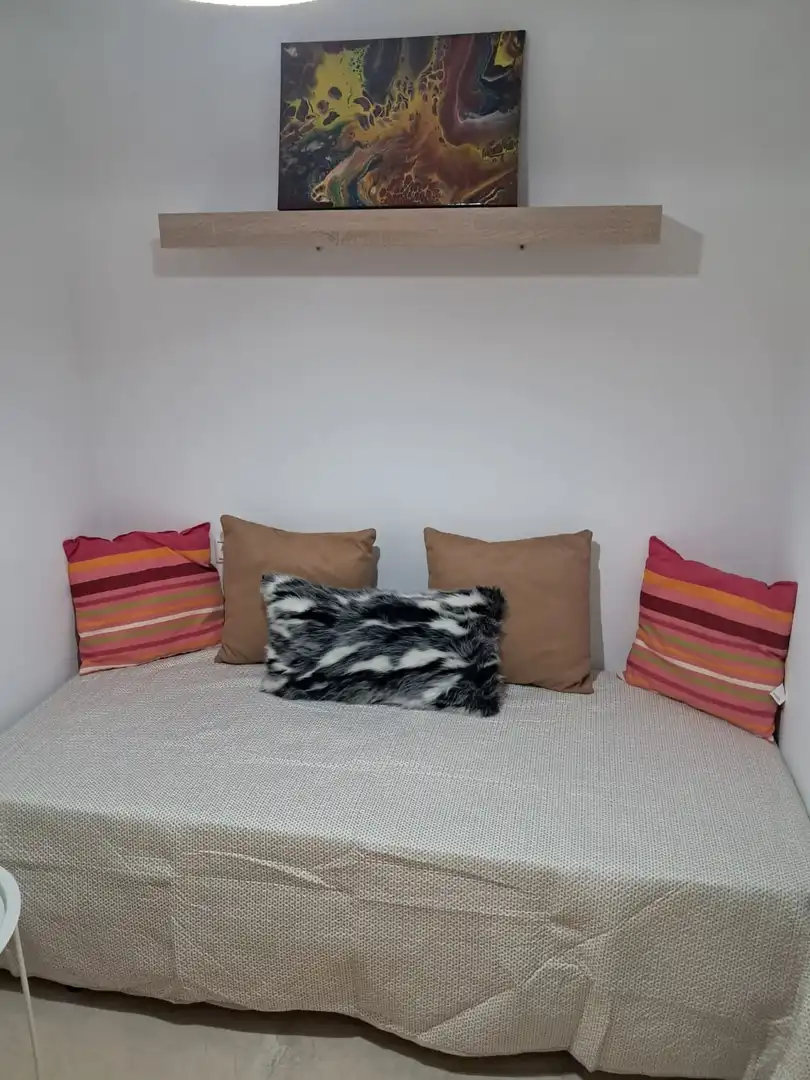 Schlafzimmer von Wohnung zur Miete in  Córdoba Capital mit Klimaanlage und Balkon