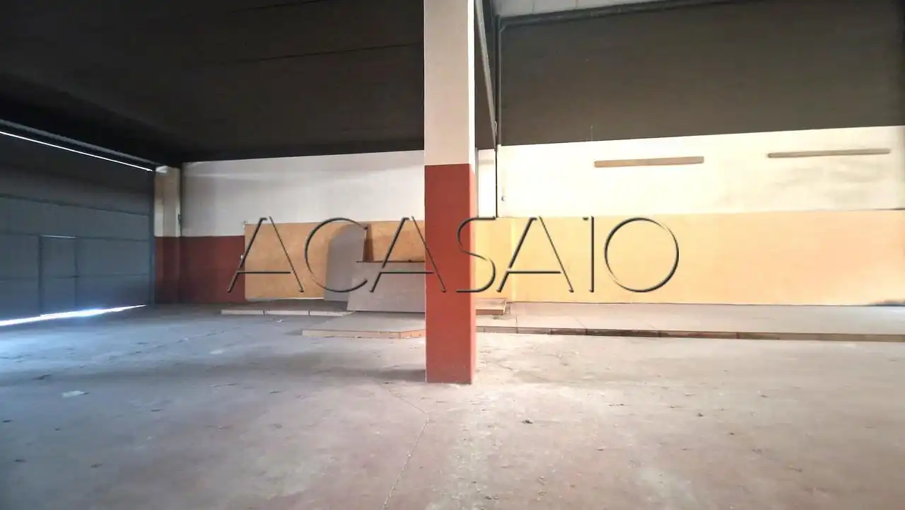 Nave industrial en venta en Ontígola