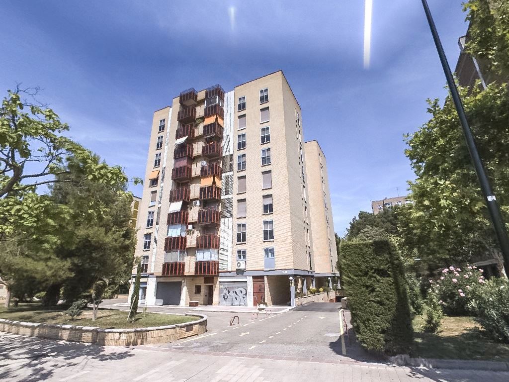 Exterior view of Flat for sale in  Zaragoza Capital  with Storage room and Balcony