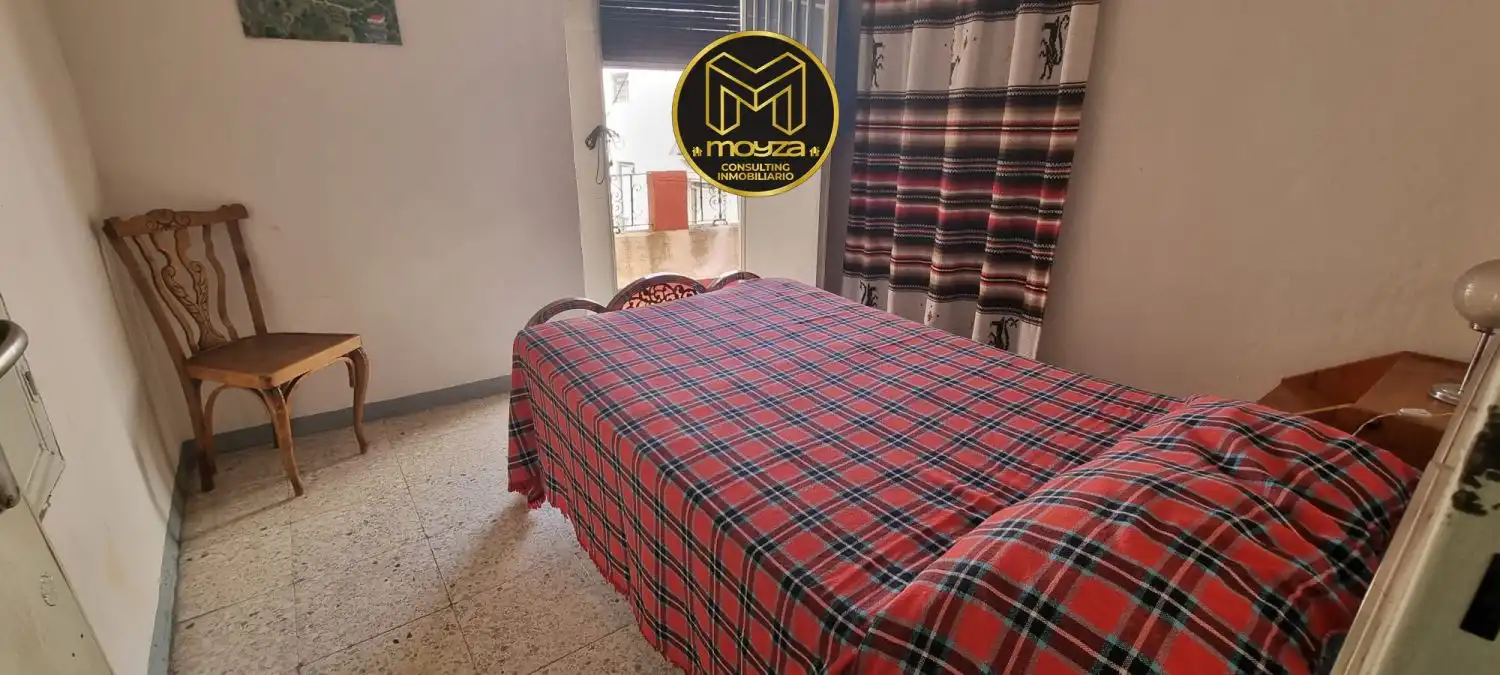 House with terrace for sale in Aguilar de la Frontera, imagen 10