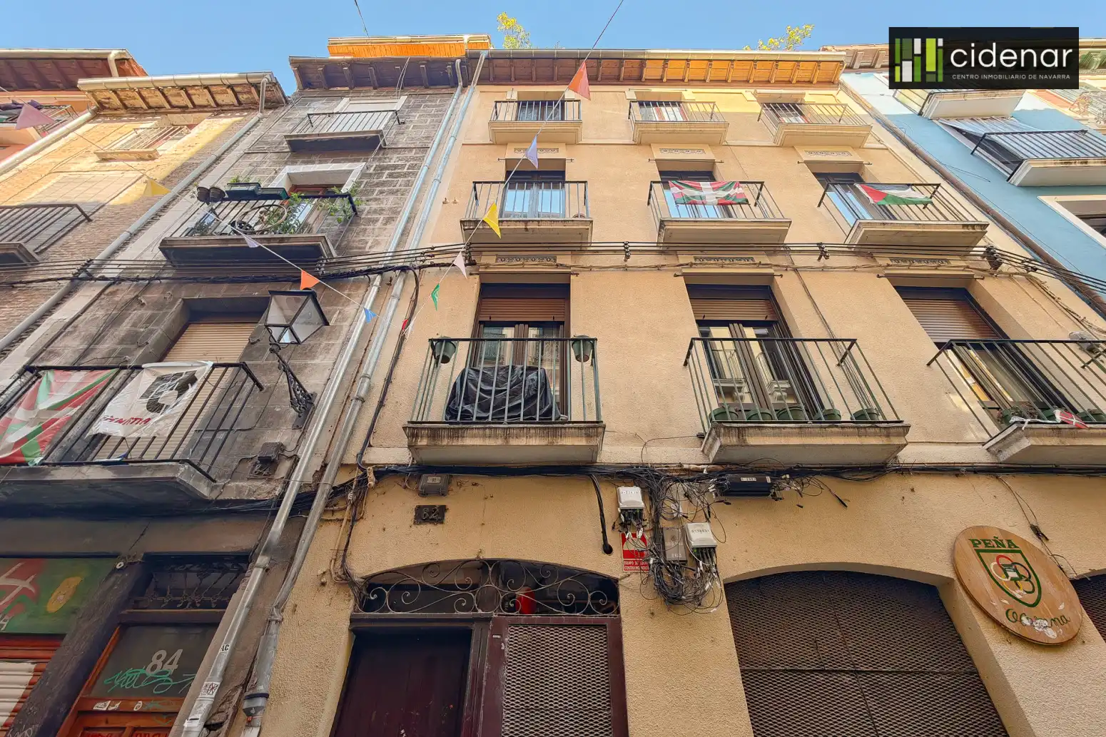 Vista exterior de Pis en venda en  Pamplona / Iruña amb Moblat i Balcó