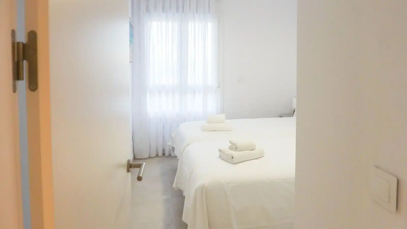 Schlafzimmer von Wohnungen zum Verkauf in Oliva mit Klimaanlage, Heizung und Terrasse