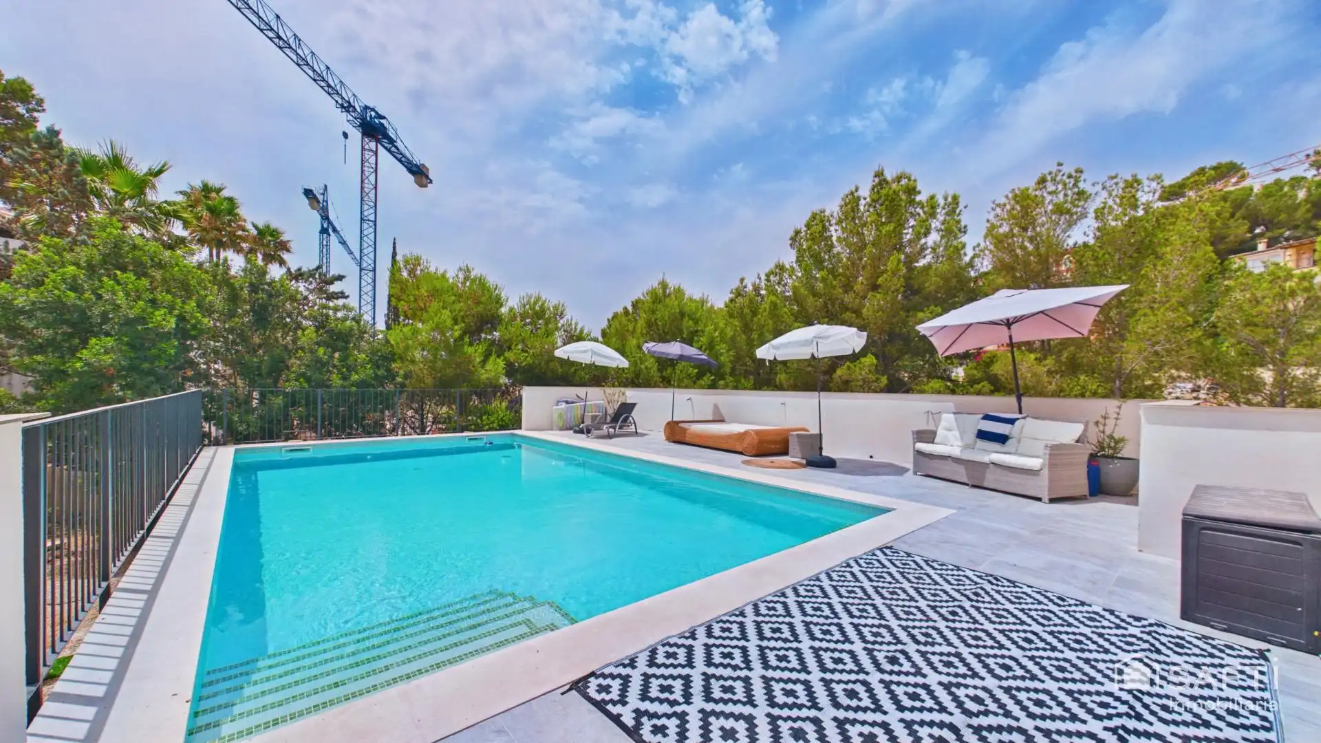 Piscina de Casa o xalet en venda en Calvià amb Aire condicionat, Calefacció i Terrassa