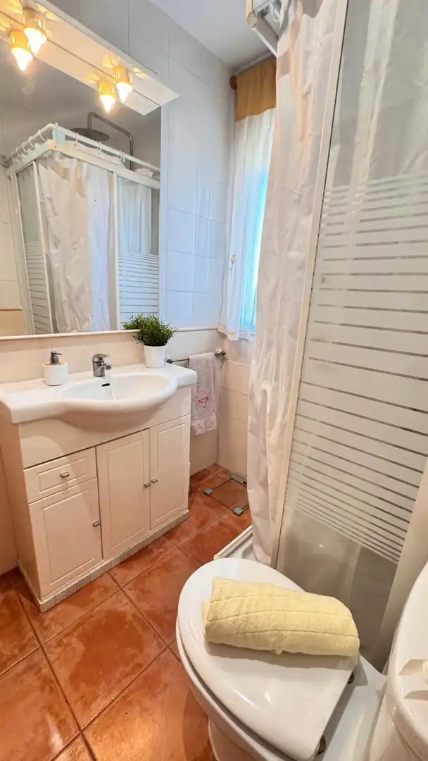 Badezimmer von Einfamilien-Reihenhaus zum Verkauf in Puçol mit Heizung, Terrasse und Balkon