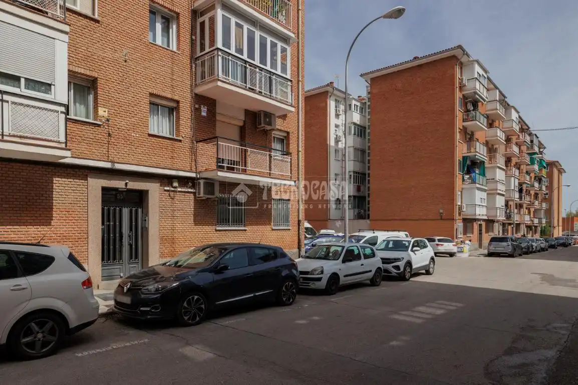 Exterior view of Flat for sale in Madrid  with Air Conditioner, Heating and Terrace