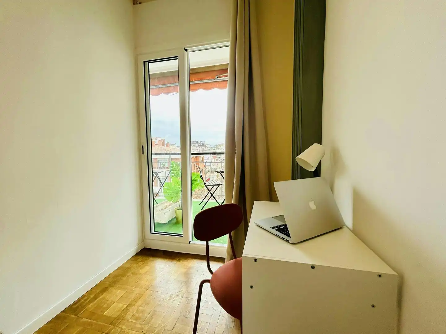 Balcony of Flat for share in Barcelona  with Heating, Furnished and Washing machine