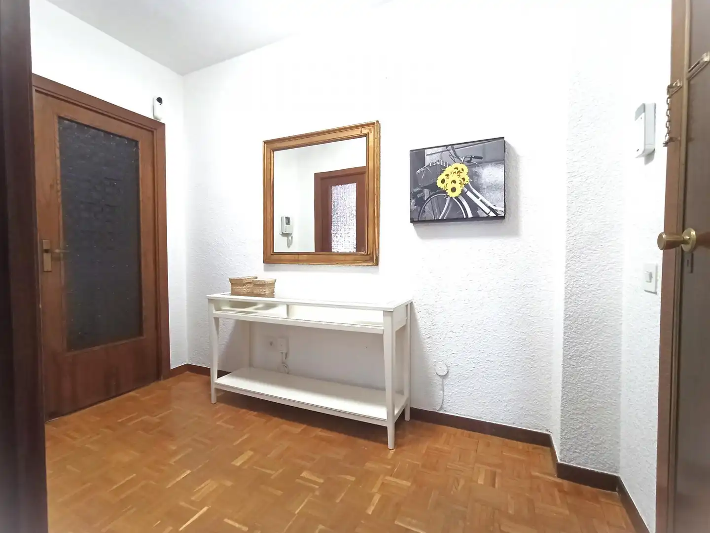 Flat for rent in de Sunyer, Ponent