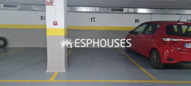 Garaje en Venta en Las Viñas