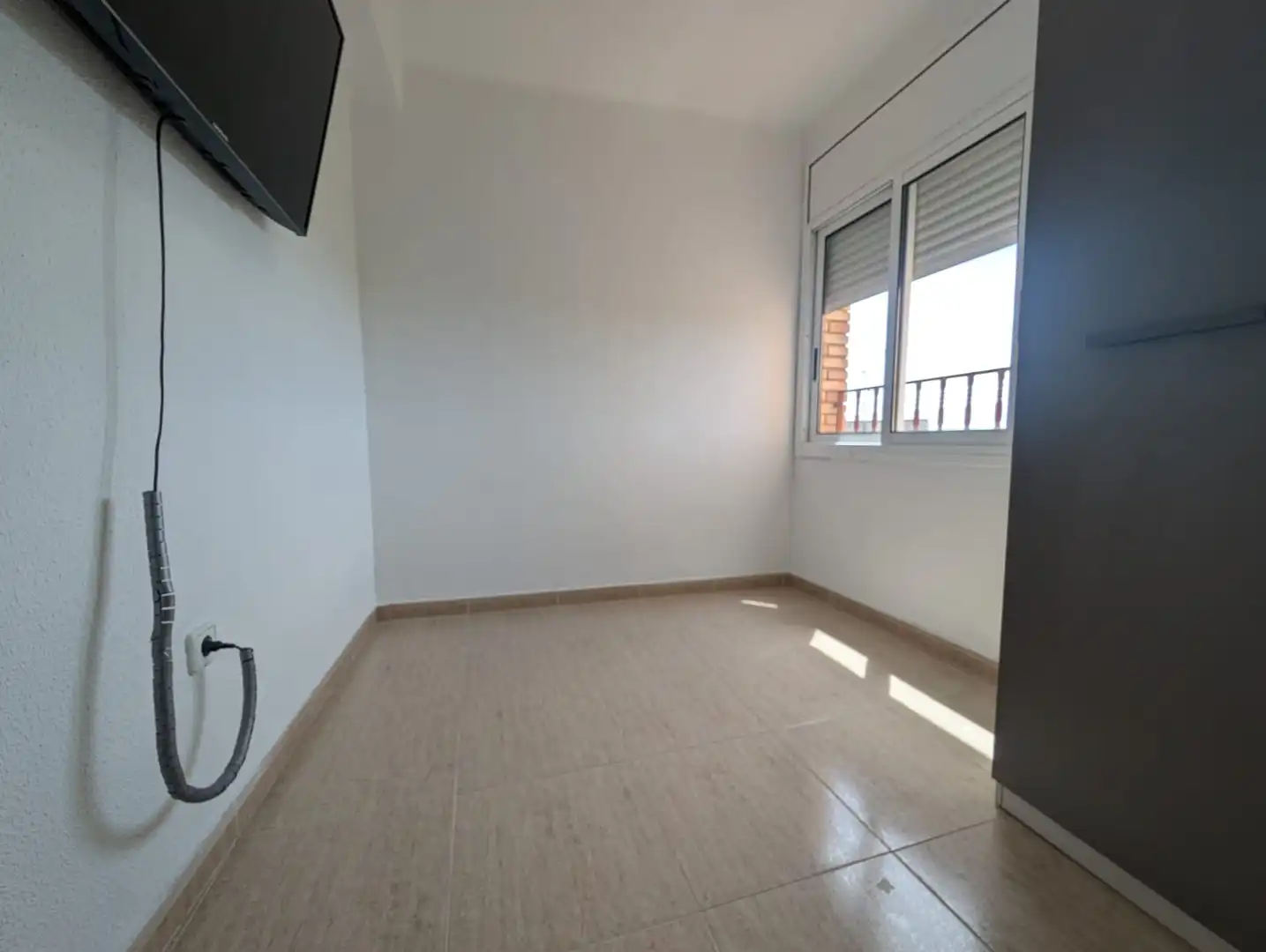 Habitación de Piso de alquiler en Reus con Aire acondicionado, Horno y Balcón