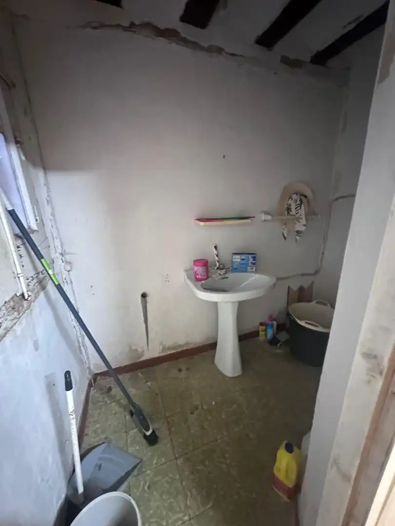 Bathroom of Flat for sale in Rodezno  with Private garden and Storage room