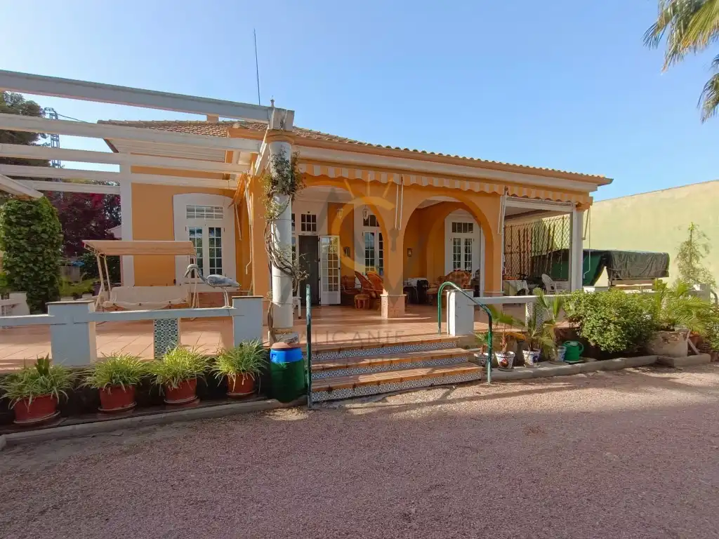 Villa avec jardin à vendre à Poligono 48 Paraje 163 Rabonis, imagen 2
