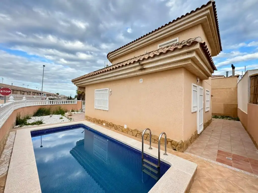 House with pool for sale in Calle Cabeza de Manzaneda, imagen 21