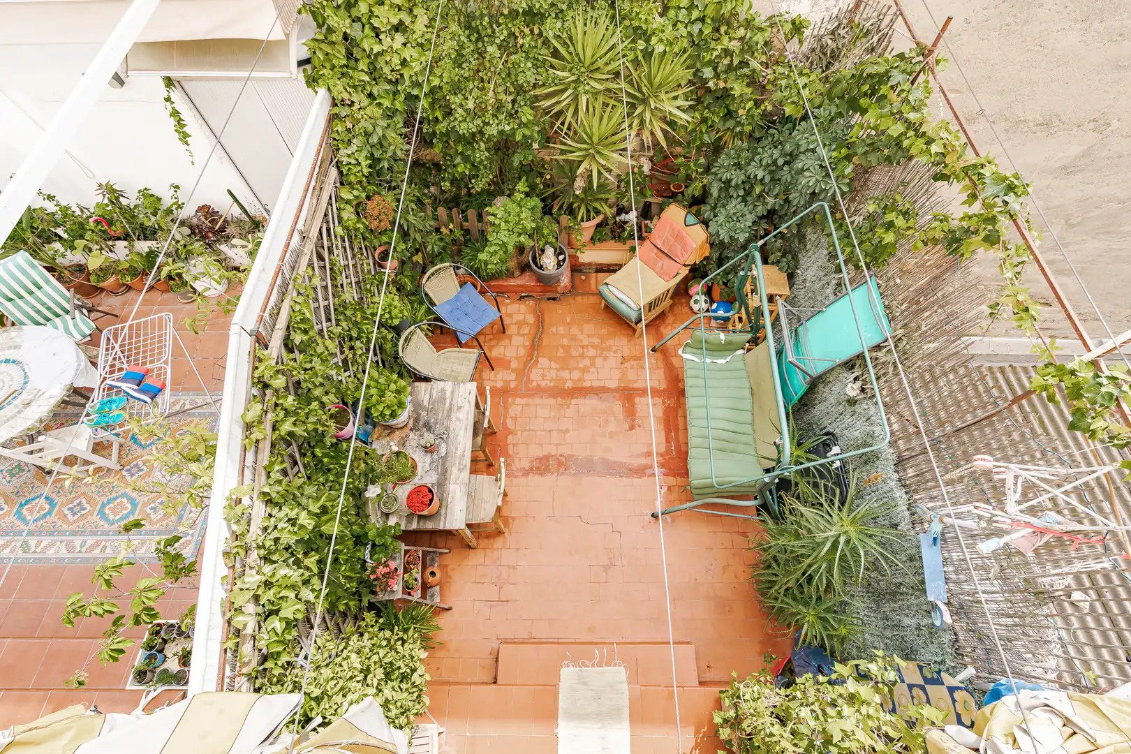 Terrasse von Wohnung zum Verkauf in Madrid mit Privatgarten, Terrasse und Balkon