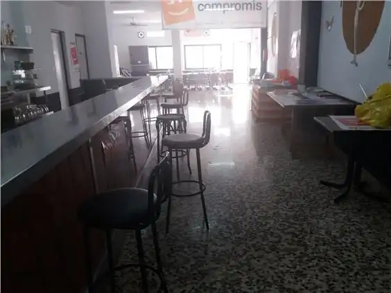 Local comercial de lloguer a Centro Urbano, imagen 3