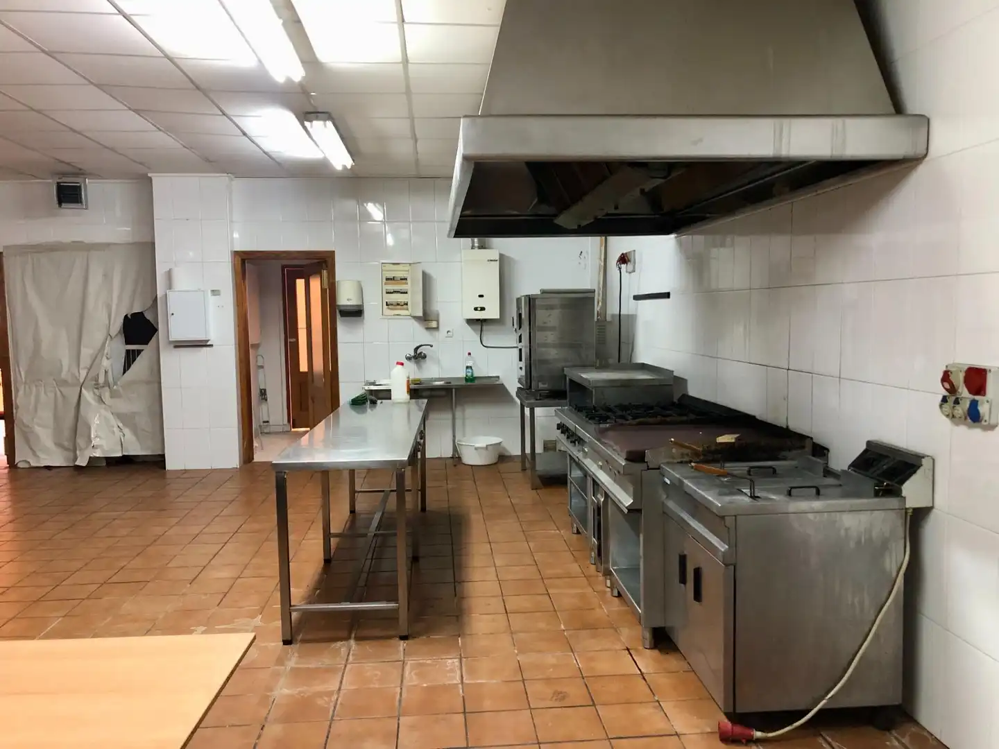 Local comercial en venda a Calle de Sanchís Guarner, imagen 36