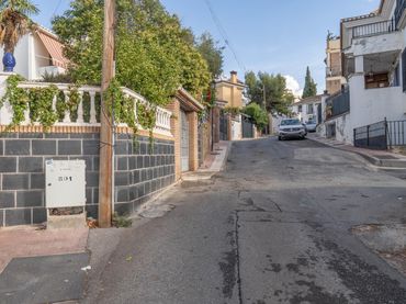Xalet amb balcó en venda a Calle de San Leonardo