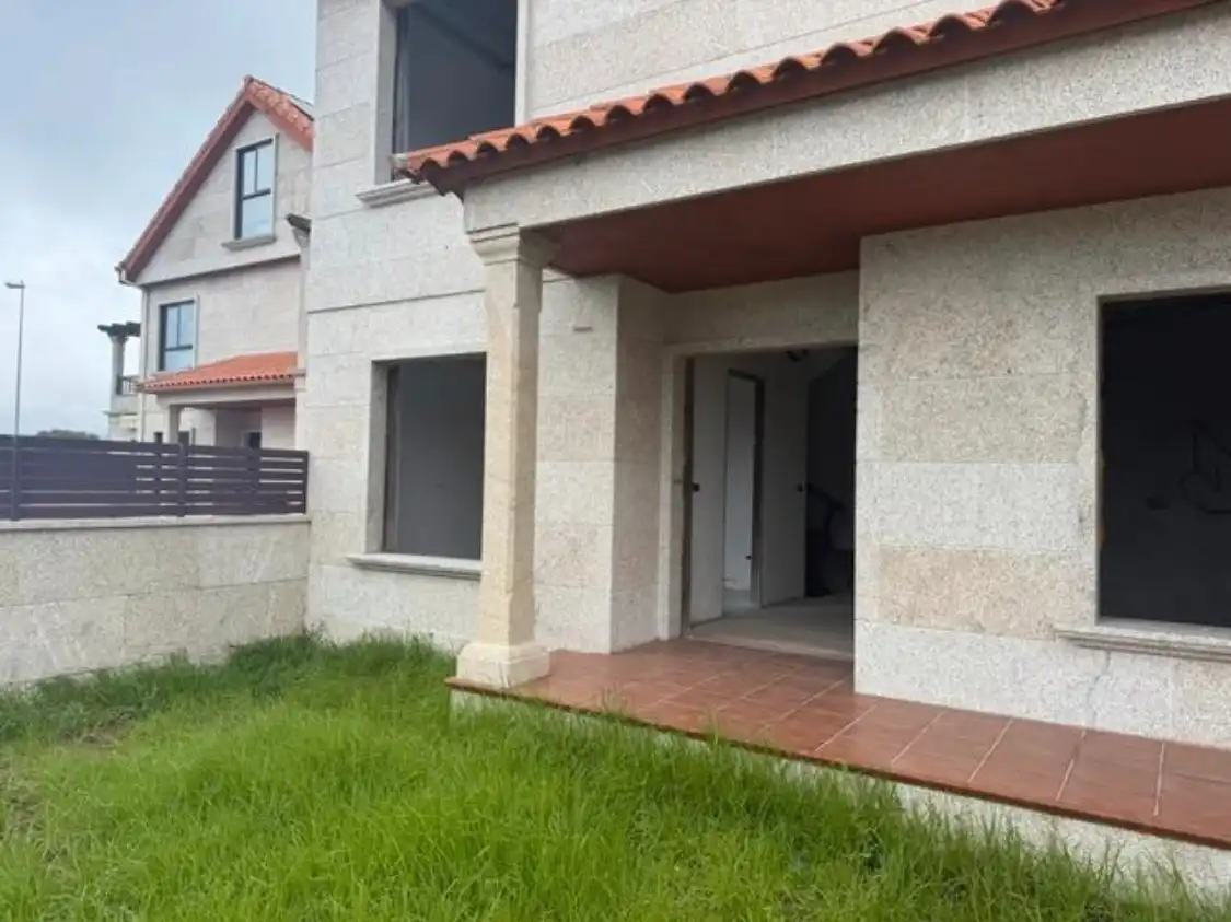 Habitatge amb jardí en venda a Avenida Praia Ladeira, imagen 4