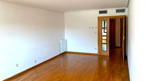 Foto 4 de Pis de lloguer a Avenida de Juan Carlos I, 41, Romareda, Zaragoza