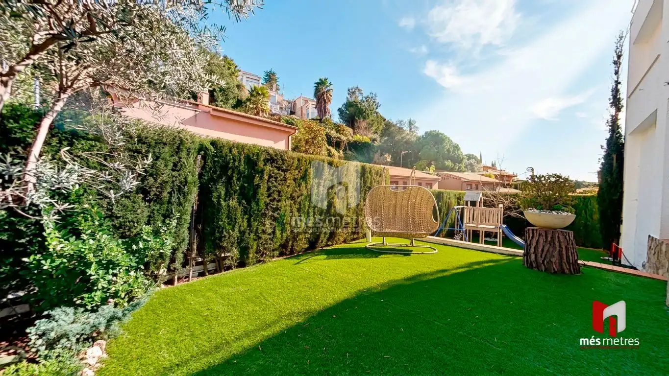 Jardín de Casa o chalet en venta en Alella con Calefacción, Jardín privado y Terraza