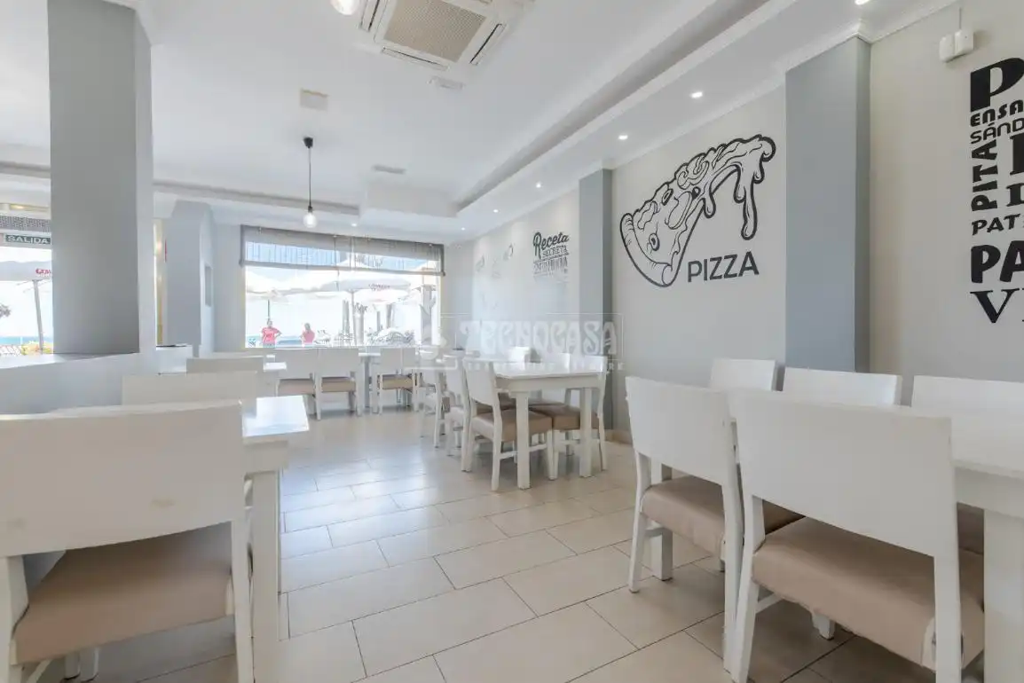 Local en venta en Salobreña