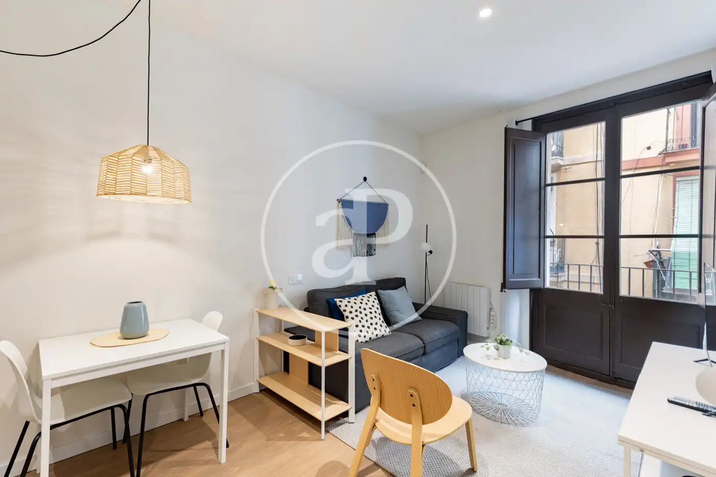 Piso con terraza en venta en Carrer de Sant Bertran, imagen 3