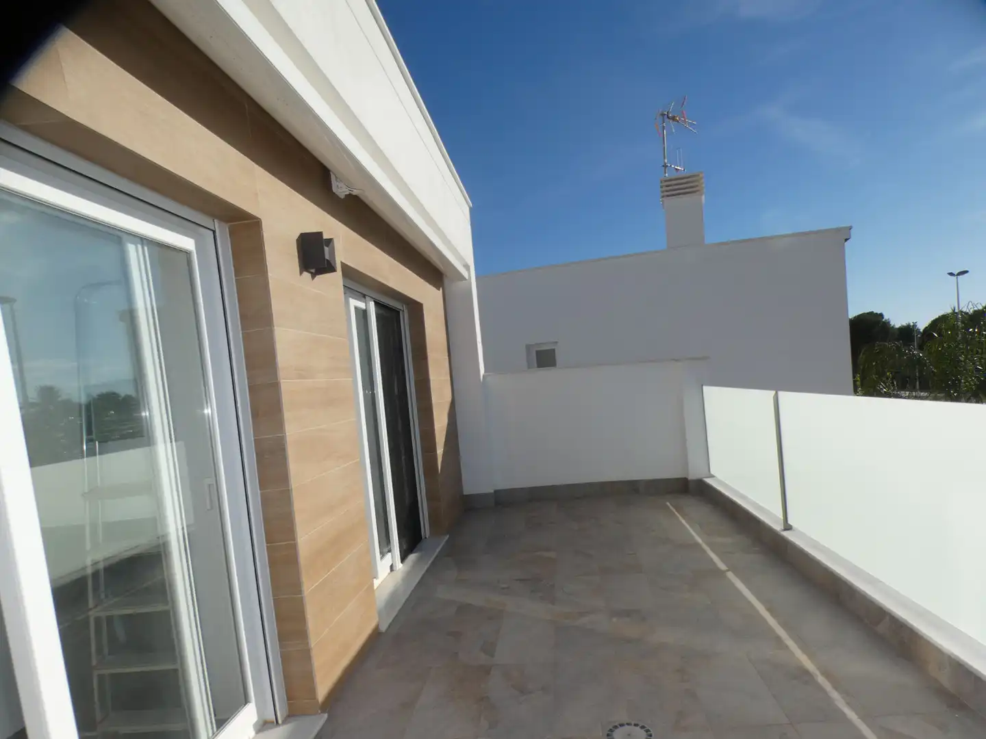 Terraza de Casa adosada en venta en San Pedro del Pinatar con Aire acondicionado, Calefacción y Jardín privado