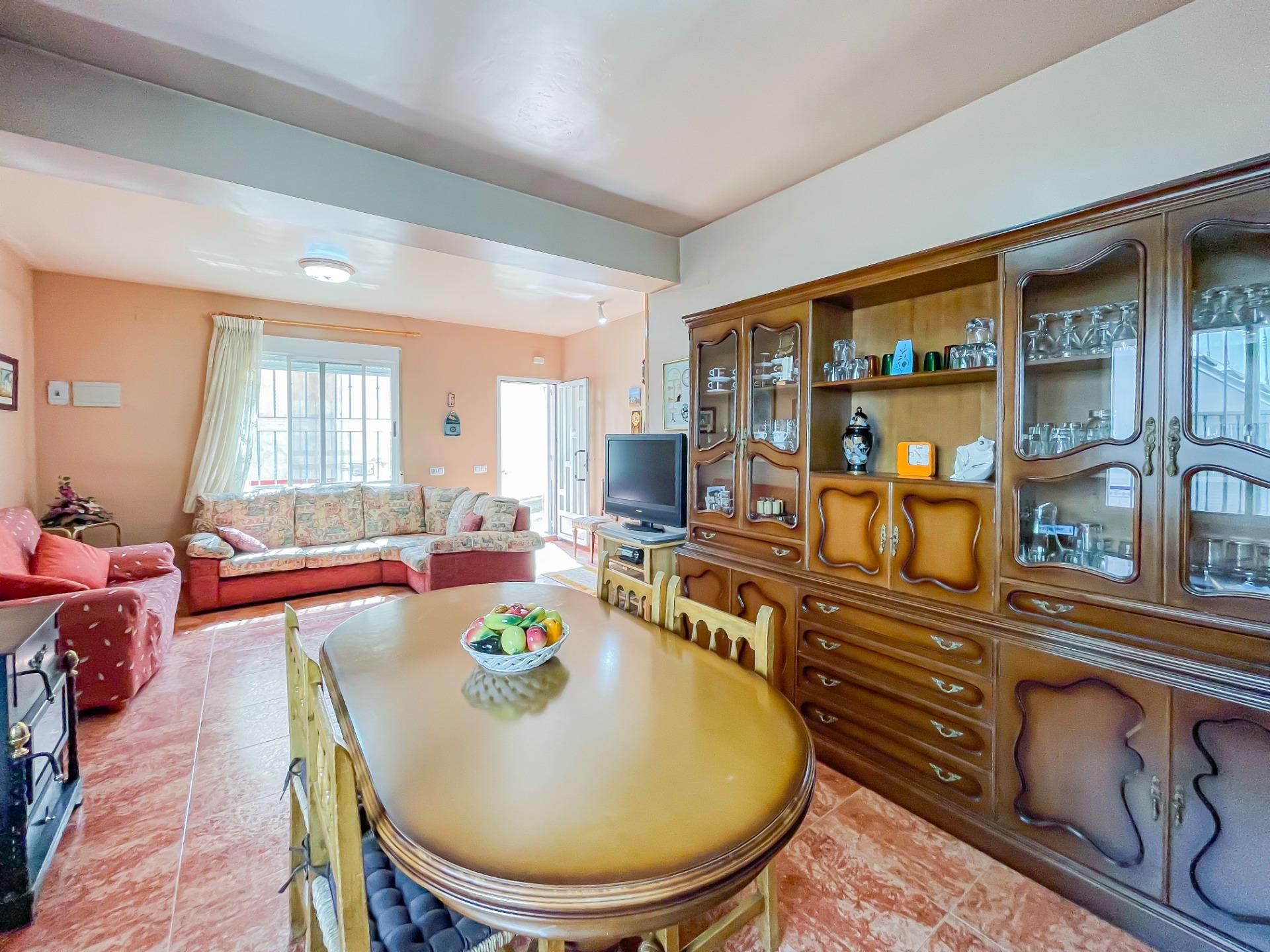 Dining room of Country house for sale in Requena  with Heating