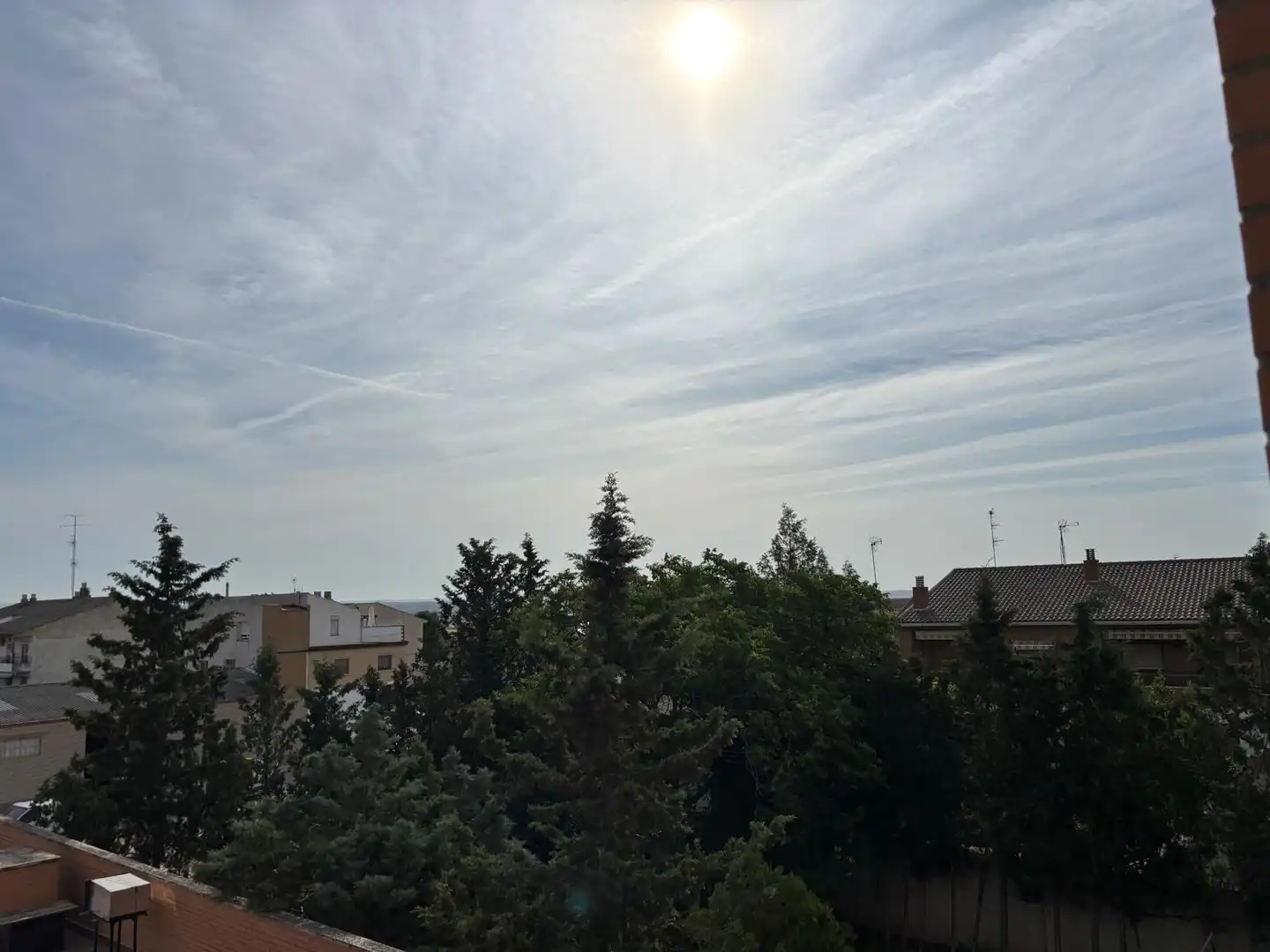 Vista exterior de Piso en venta en Fuentes de Ebro con Trastero