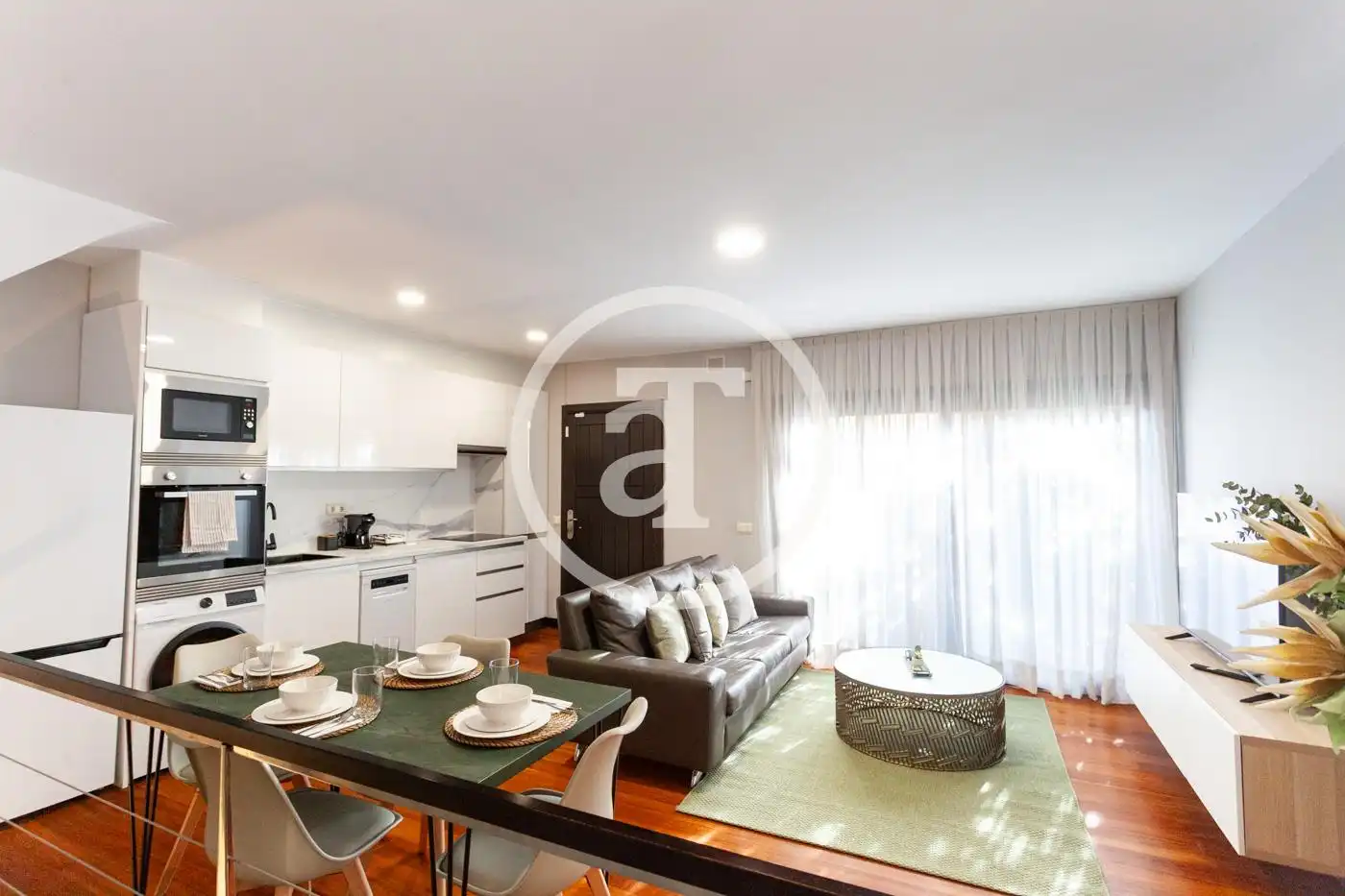 Living room of Duplexes for rent in Madrid  with Air Conditioner, Heating and Furnished