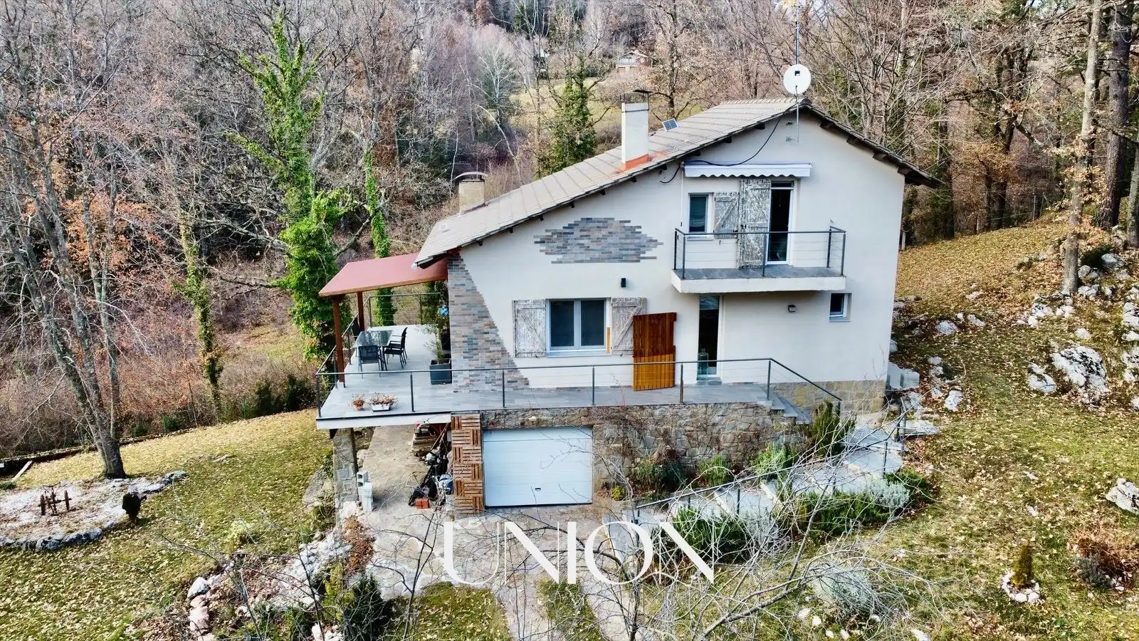 Vista exterior de Casa o xalet en venda en Camprodon amb Aire condicionat, Calefacció i Jardí privat