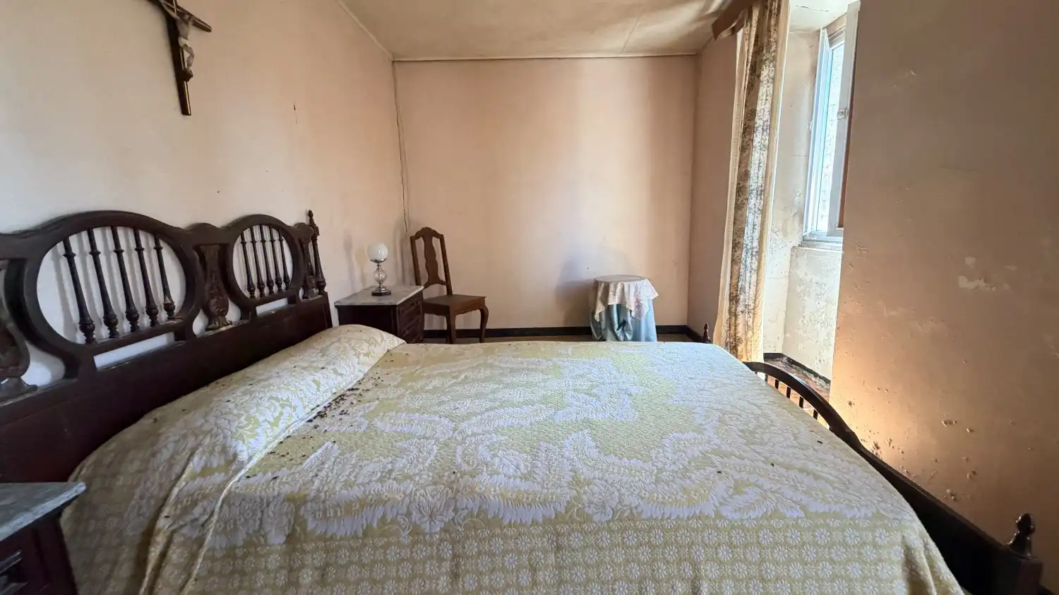 Dormitori de Finca rústica en venda en Fene amb Parquet i Traster