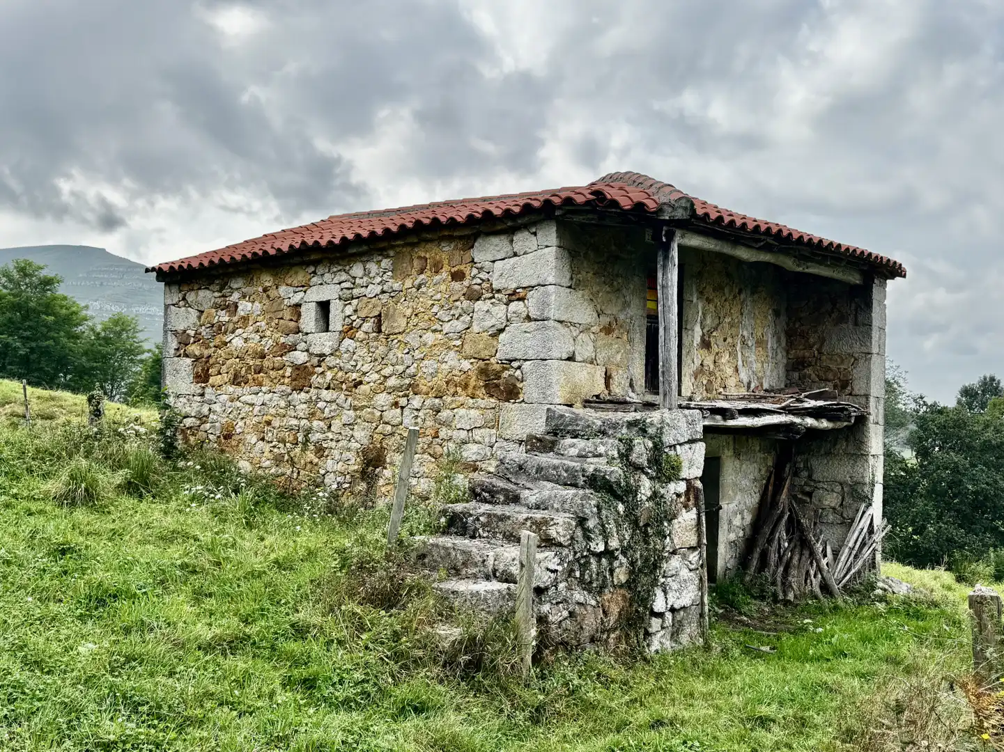 Vista exterior de Casa o chalet en venta en Riotuerto