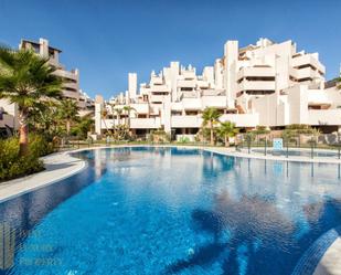Exterior view of Apartment to rent in Estepona  with Air Conditioner and Terrace