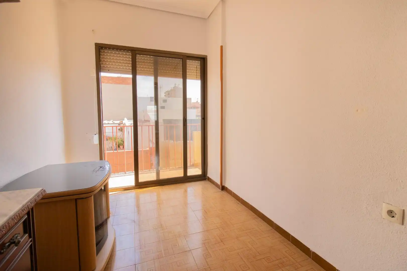 Bedroom of Flat for sale in Sagunto / Sagunt  with Furnished and Balcony