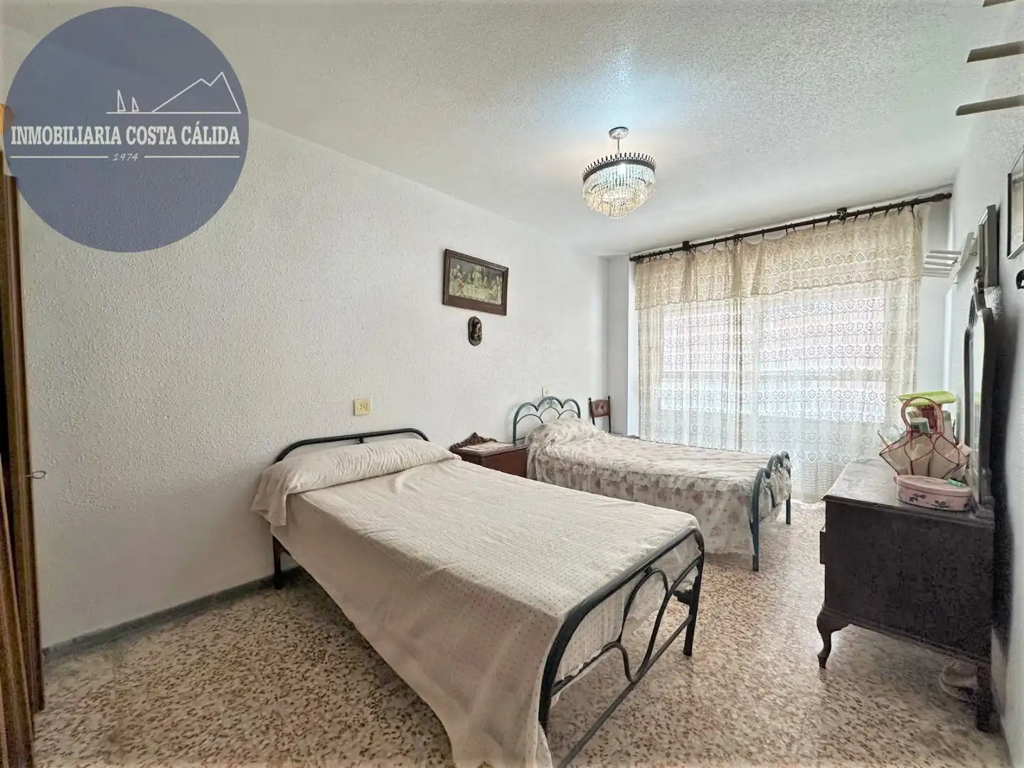 Habitación de Piso en venta en Águilas con Amueblado y Horno