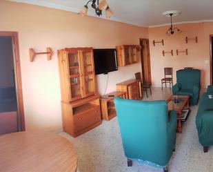 Sala d'estar de Pis de lloguer en Cáceres Capital amb Terrassa i Moblat