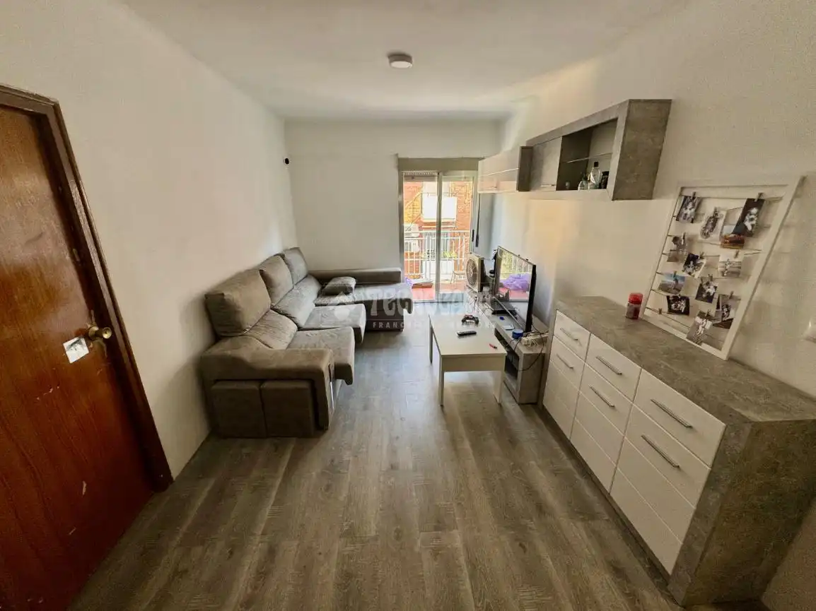 Sala de estar de Piso en venta en Madrid con Parquet