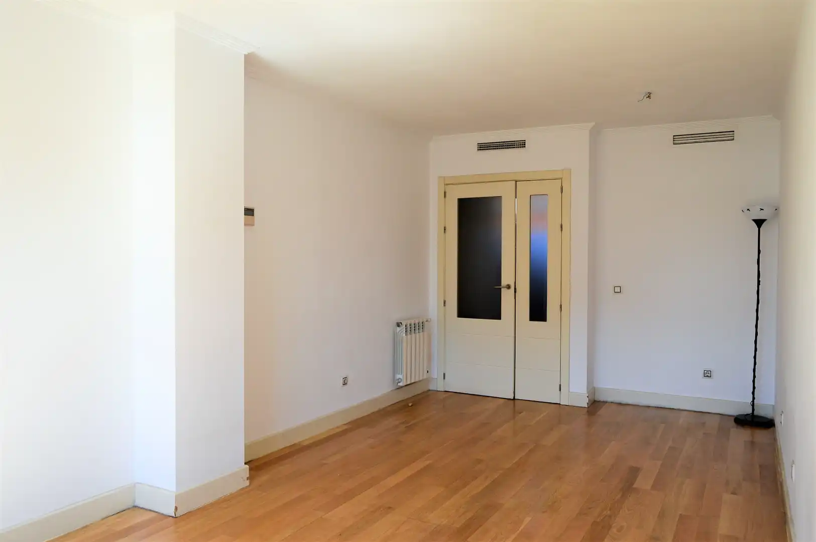 Wohnung zur Miete in Madrid mit Klimaanlage, Heizung und Parkett
