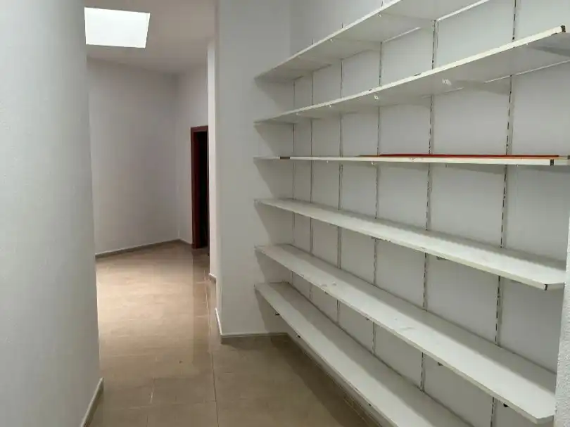 Local en venda en Jerez de la Frontera amb Aire condicionat, Parquet i Moblat