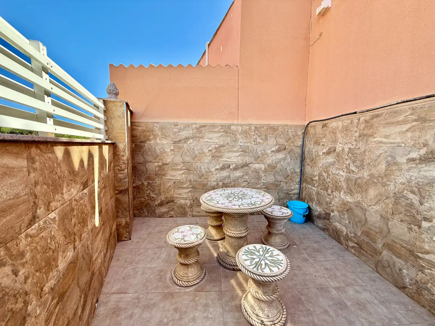 Maison à vendre à Avenida Albuñol, imagen 3